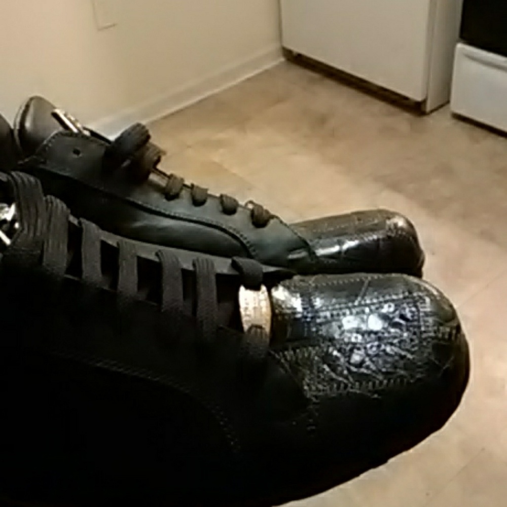 Mens shoes